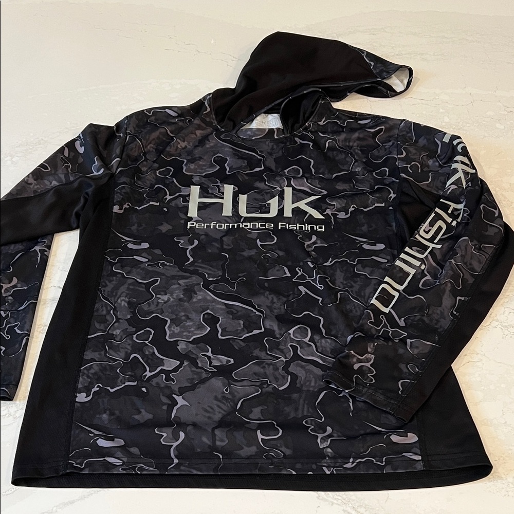 Huk Performance Black and Gray Camo Hoodie